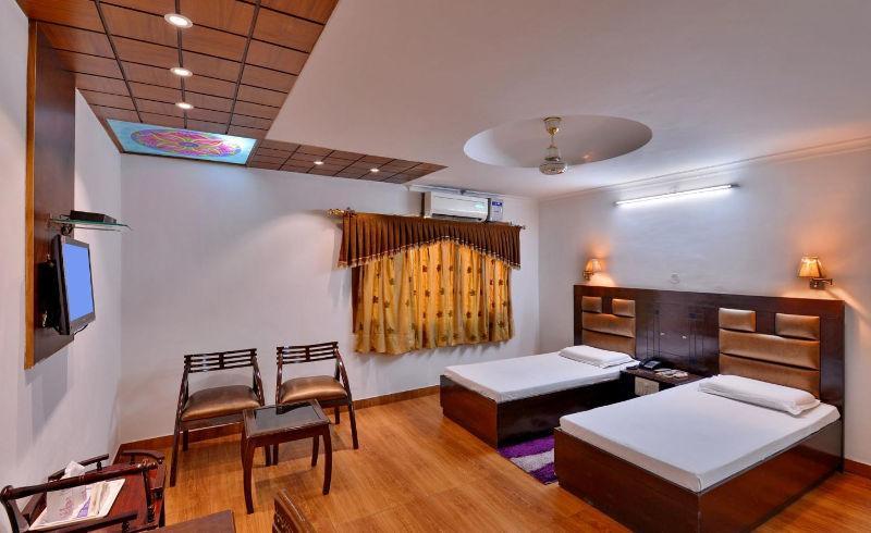 Hotel Sahil Palace Rupnagar  Экстерьер фото